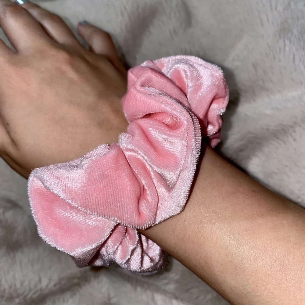 Zipper scrunchie